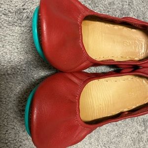 Tieks Cardinal Red Size 8